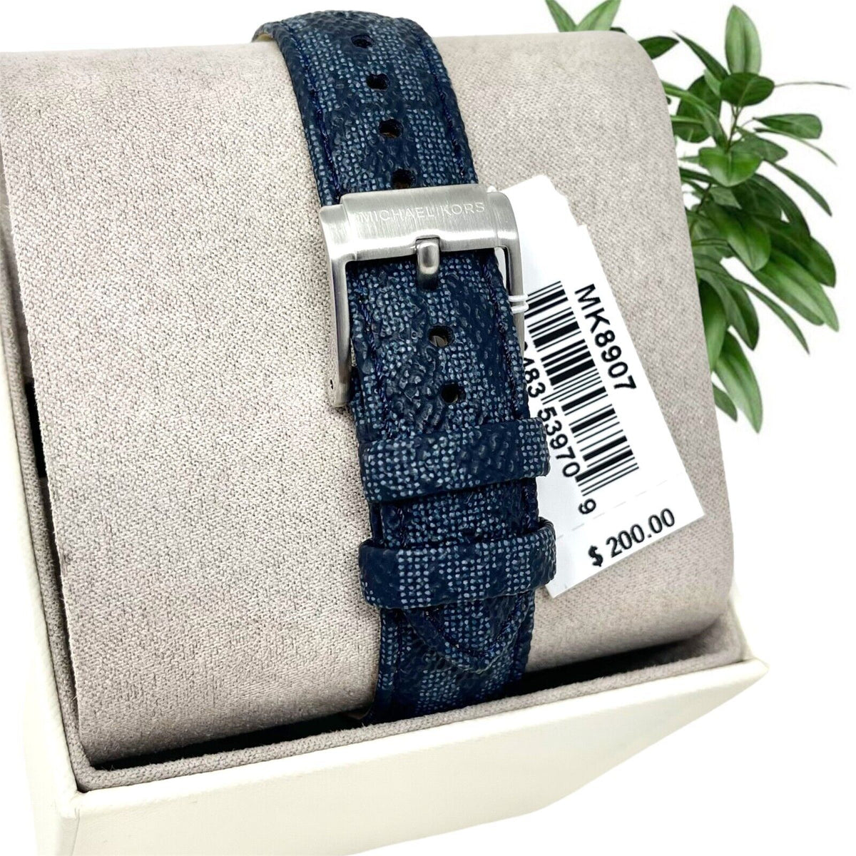 Shop Authentic Michael Kors Slim Runway Analog Blue Dial Blue Leather Strap Watch For Men - MK8907 - Luxxuri