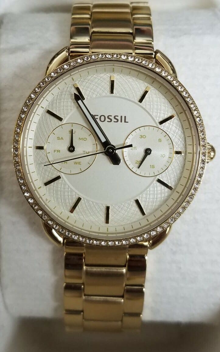  Shop Authentic Fossil Tailor Gold Dial Gold Steel Strap Watch for Women - ES4263 - Luxxuri