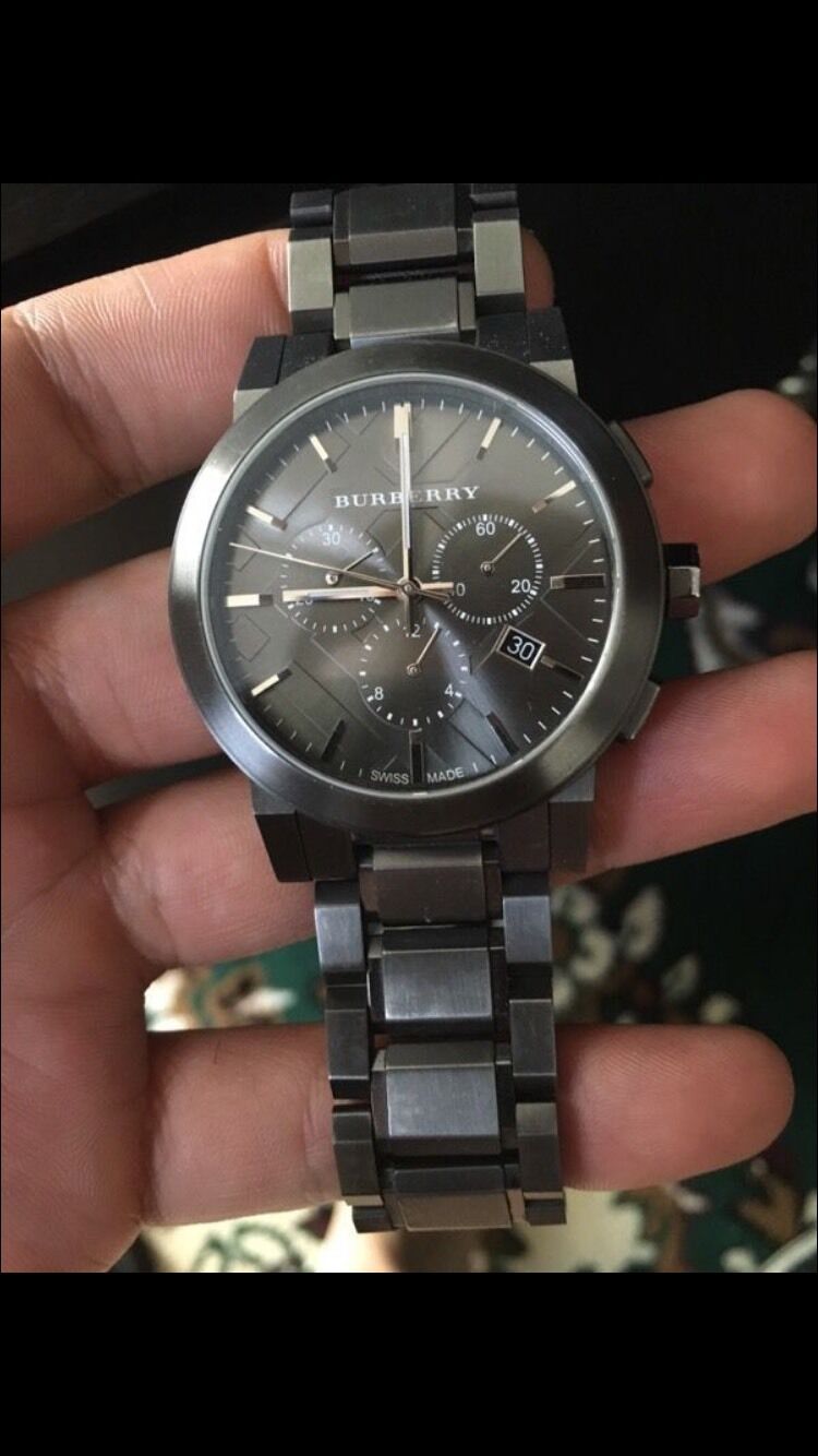  Shop Authentic Burberry The City Grey Dial Gunmetal Grey Steel Strap Watch for Men - BU9354 - Luxxuri