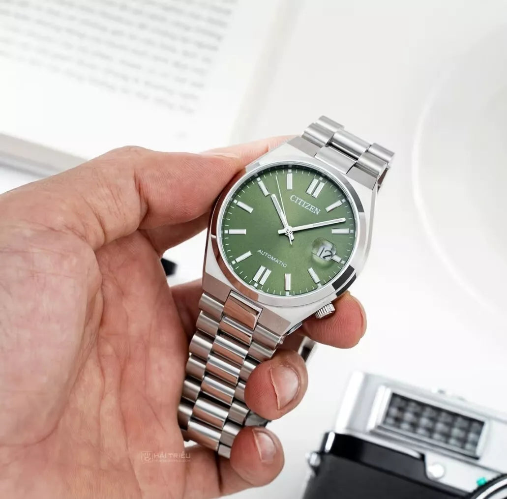  Shop Authentic Citizen x Pantone Automatic Peaceful Green Dial Silver Steel Strap Watch For Men - NJ0158-89Z - Luxxuri
