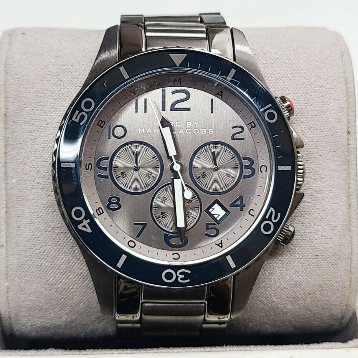  Shop Authentic Marc Jacobs Rock Chronograph Silver Dial Silver Steel Strap Watch for Men - MBM5028 - Luxxuri