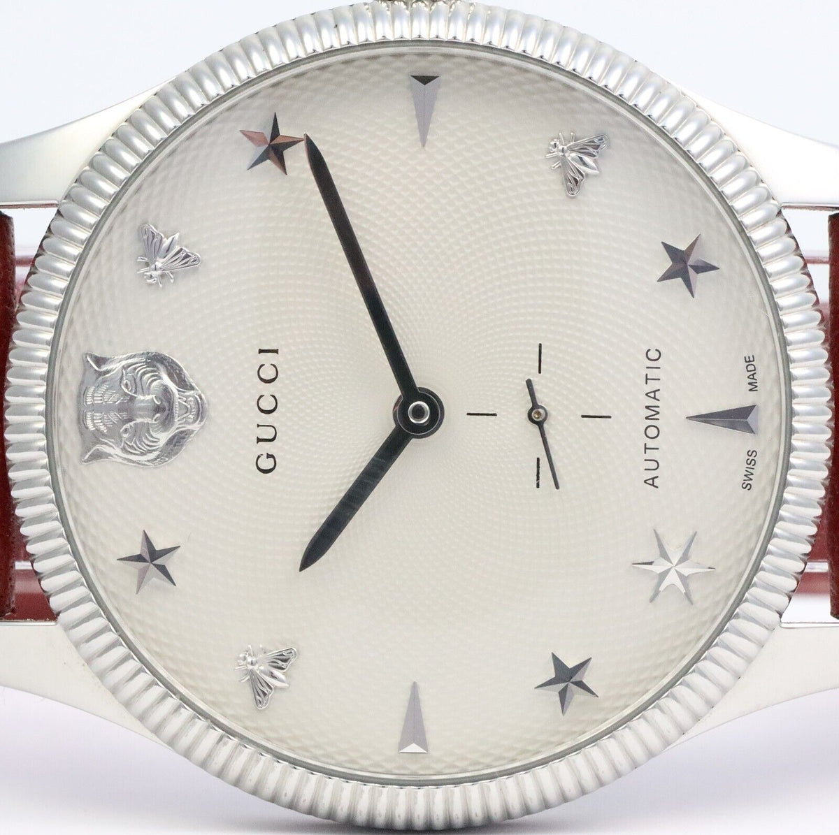  Shop Authentic Gucci G Timeless Automatic Silver Dial Red Leather Strap Watch For Men - YA126346 - Luxxuri