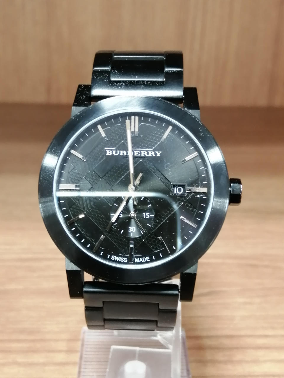  Shop Authentic Burberry The City Black Dial Black Leather Strap Watch for Men - BU9906 - Luxxuri