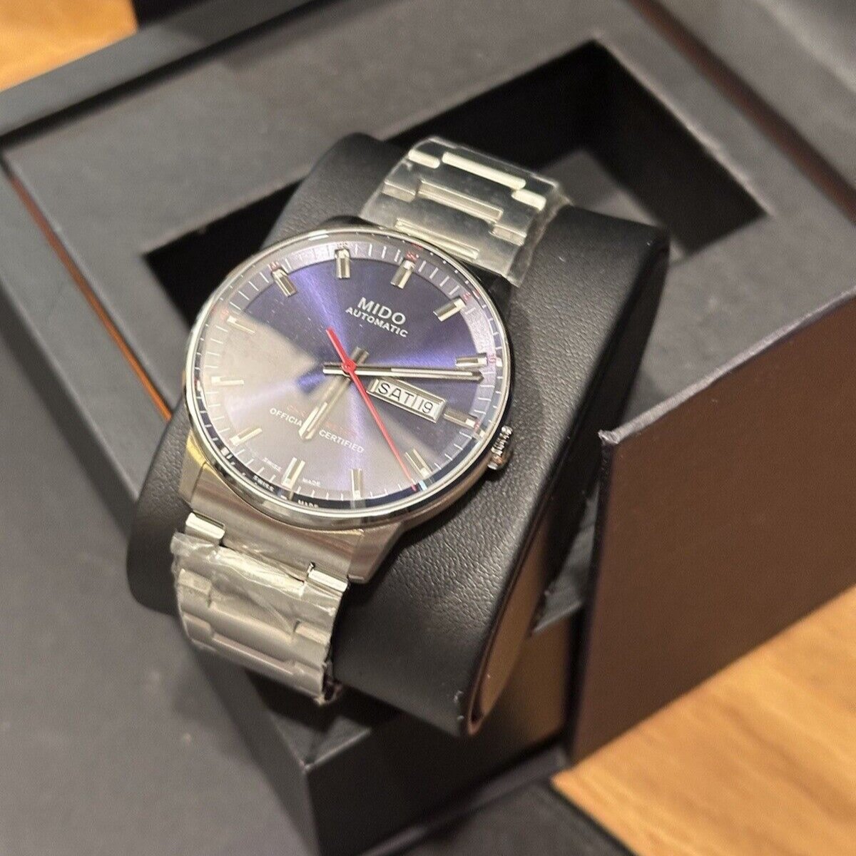  Shop Authentic Mido Commander II Automatic Chronometer Blue Dial Silver Steel Strap Watch For Men - M021.431.11.041.00 - Luxxuri