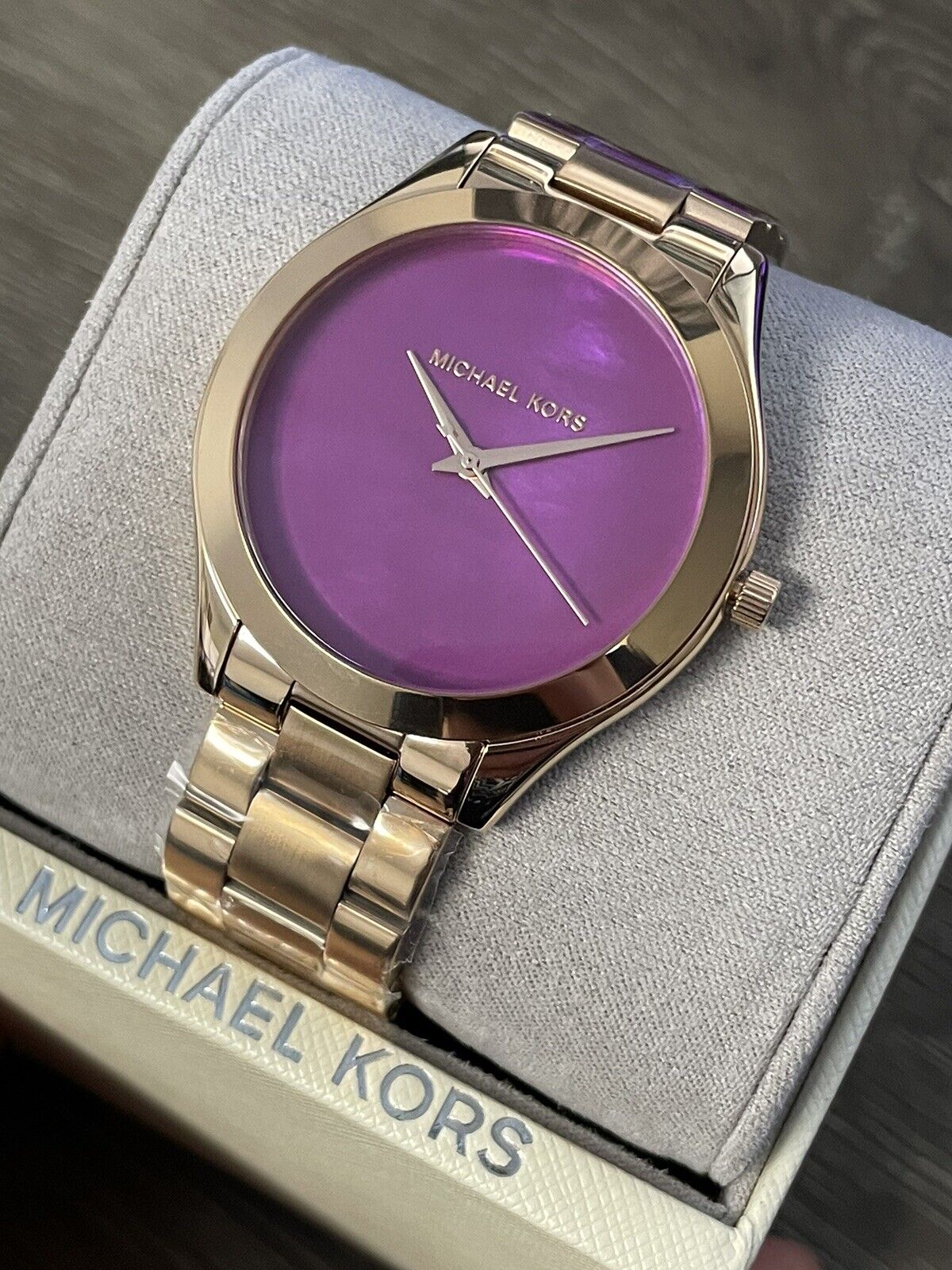  Shop Authentic Michael Kors Runway Pink Dial Rose Gold Steel Strap Watch for Women - MK3550 - Luxxuri