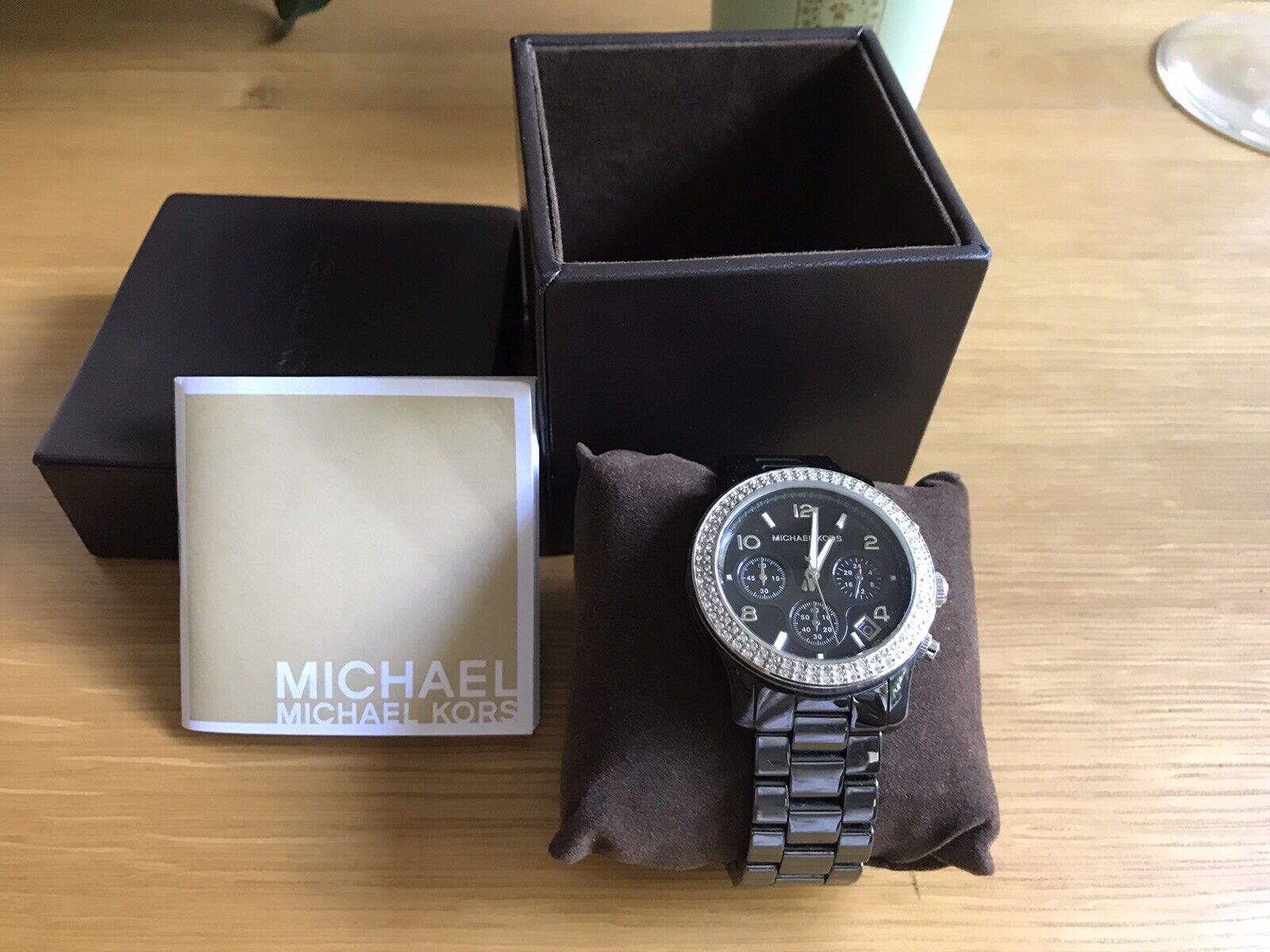 Shop Authentic Michael Kors Runway Black Dial Black Steel Strap Watch for Women - MK5190 - Luxxuri