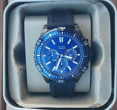  Shop Authentic Fossil Garrett Chronograph Blue Dial Black Rubber Strap Watch for Men - FS5695 - Luxxuri