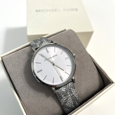  Shop Authentic Michael Kors Addyson Quartz White Dial Gray Leather Strap Watch for Women - MK2951 - Luxxuri