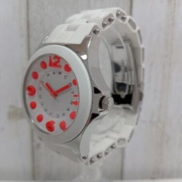  Shop Authentic Marc Jacobs Pelly White Dial White Silicone Strap Watch for Women - MBM2588 - Luxxuri