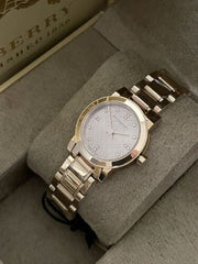  Shop Authentic Burberry Heritage Rose Gold Dial Rose Gold Steel Strap Watch for Women - BU9215 - Luxxuri