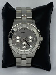  Shop Authentic Marc Jacobs Blade White Dial SIlver Steel Strap Watch for Women - MBM3100 - Luxxuri