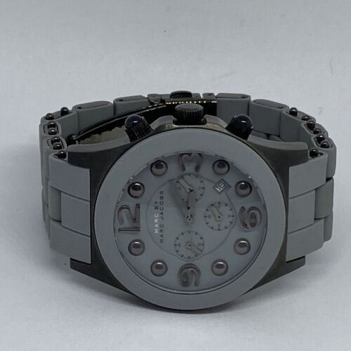  Shop Authentic Marc Jacobs Pelly Grey Dial Grey Silicone Strap Watch for Women - MBM2566 - Luxxuri