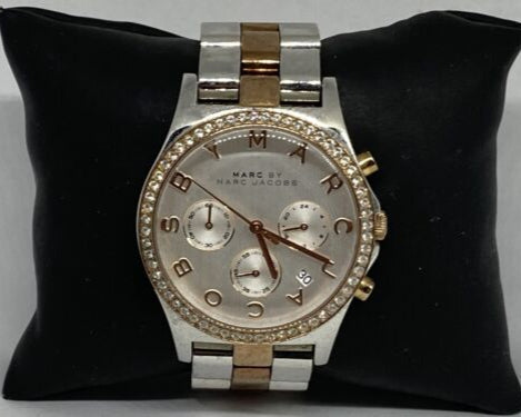  Shop Authentic Marc Jacobs Henry Chronograph Silver Dial Two Tone Steel Strap Watch for Women - MBM3106 - Luxxuri