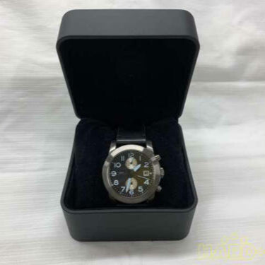  Shop Authentic Marc Jacobs Larry Chronograph Black Dial Black Leather Strap Watch for Men - MBM5054 - Luxxuri
