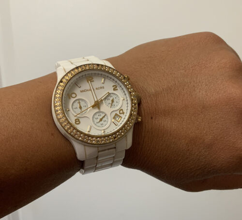  Shop Authentic Michael Kors Runway White Dial White Steel Strap Watch for Women - MK5237 - Luxxuri