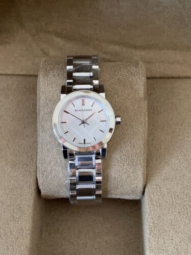  Shop Authentic Burberry The City Silver Dial Silver Steel Strap Watch for Women - BU9200 - Luxxuri