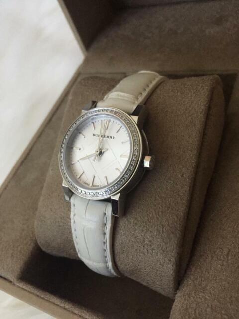  Shop Authentic Burberry The City White Diamonds Dial White Leather Strap Watch for Women - BU9221 - Luxxuri