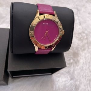  Shop Authentic Marc Jacobs Purple Dial Purple Leather Strap Watch for Women - MBM1209 - Luxxuri