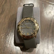  Shop Authentic Marc Jacobs Amy Grey Dial Grey Leather Strap Watch for Women - MBM1153 - Luxxuri
