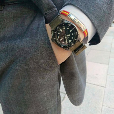  Shop Authentic Seiko 5 Sport Automatic Black Dial Green Nylon Strap Watch For Men - SRPD65K4 - Luxxuri