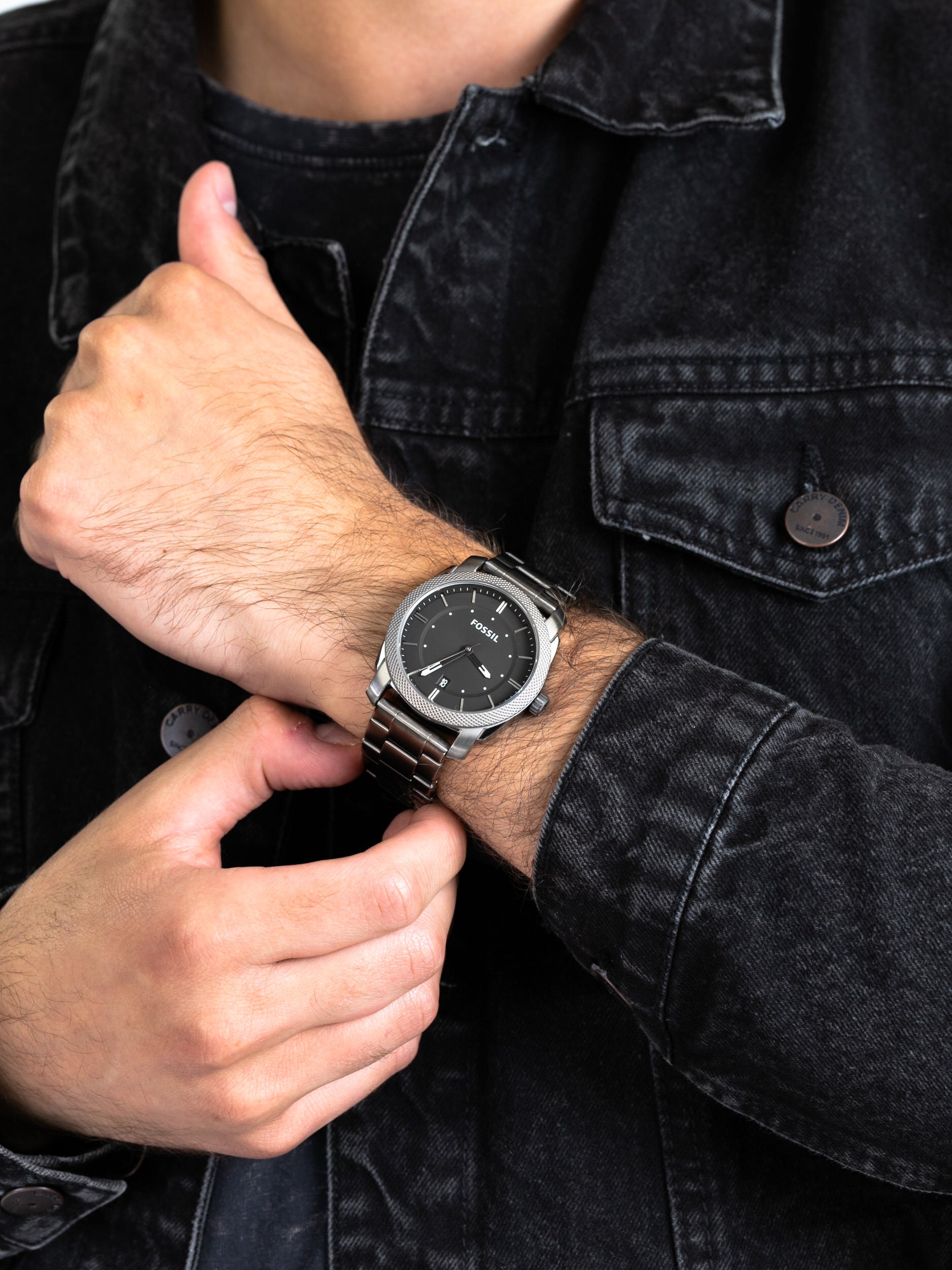  Shop Authentic Fossil Machine Chronograph Black Dial Grey Steel Strap Watch for Men - FS4774 - Luxxuri