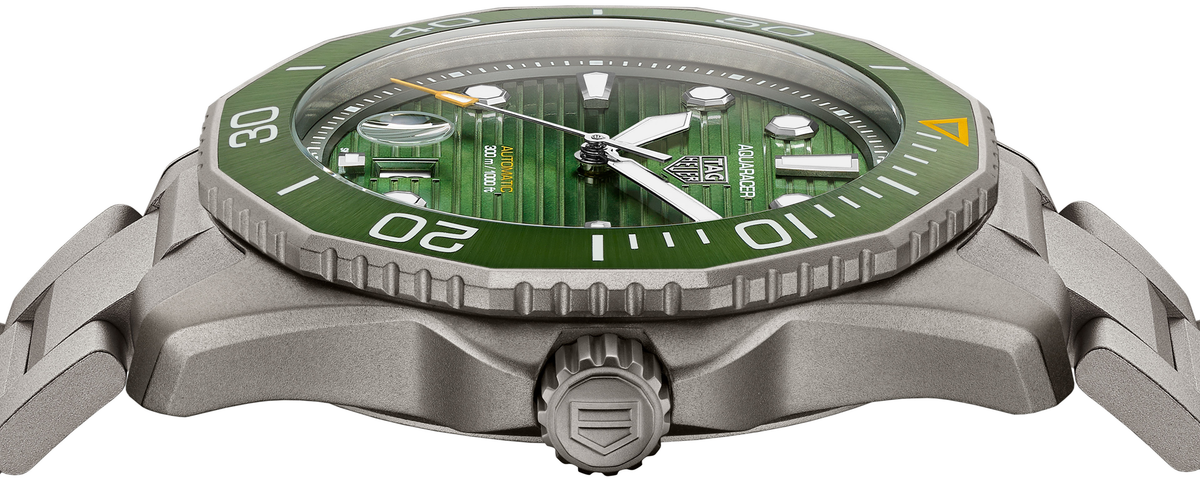  Shop Authentic Tag Heuer Aquaracer Professional 300 Automatic Green Dial Silver Steel Strap Watch for Men - WBP208B.BF0631 - Luxxuri