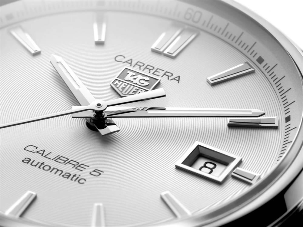  Shop Authentic Tag Heuer Carrera Automatic Caliber 5 White Dial Silver Steel Strap Watch for Men - WAR211B.BA0782 - Luxxuri