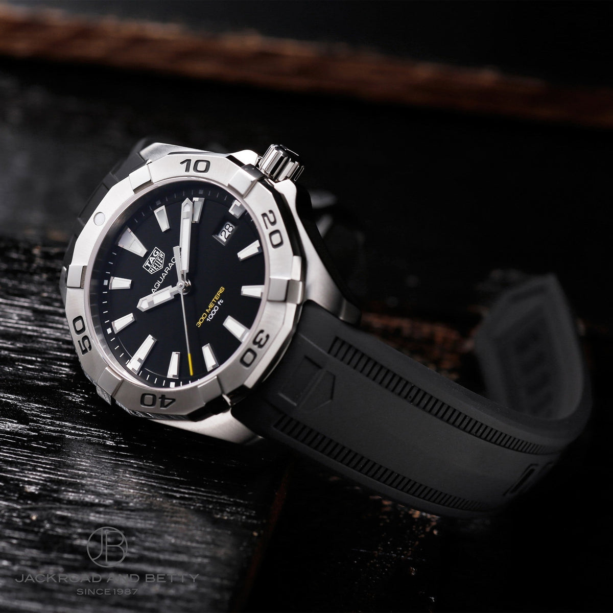  Shop Authentic Tag Heuer Aquaracer Quartz Black Dial Black Rubber Strap Watch for Men -  WBD1110.FT8021 - Luxxuri
