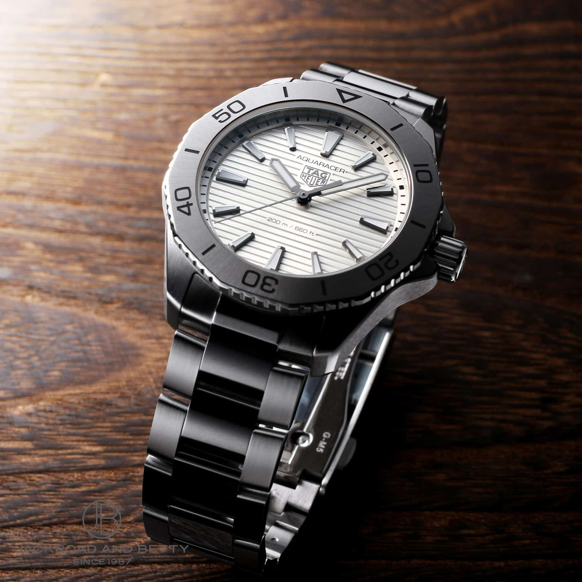  Shop Authentic Tag Heuer Aquaracer Professional 200 Quartz Silver Dial Silver Steel Strap Watch for Men - WBP1111.BA0627 - Luxxuri