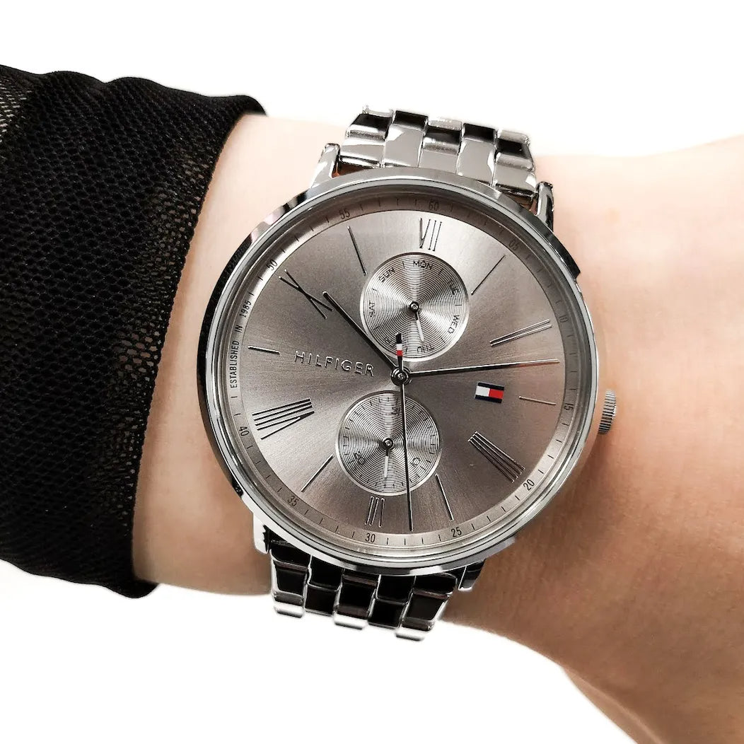  Shop Authentic Tommy Hilfiger Jenna Quartz White Dial Silver Steel Strap Watch for Women - 1782068 - Luxxuri