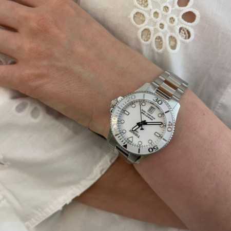  Shop Authentic Tissot Seastar 1000 Lady White Dial Silver Steel Strap Unisex Watch - T120.210.11.011.00 - Luxxuri