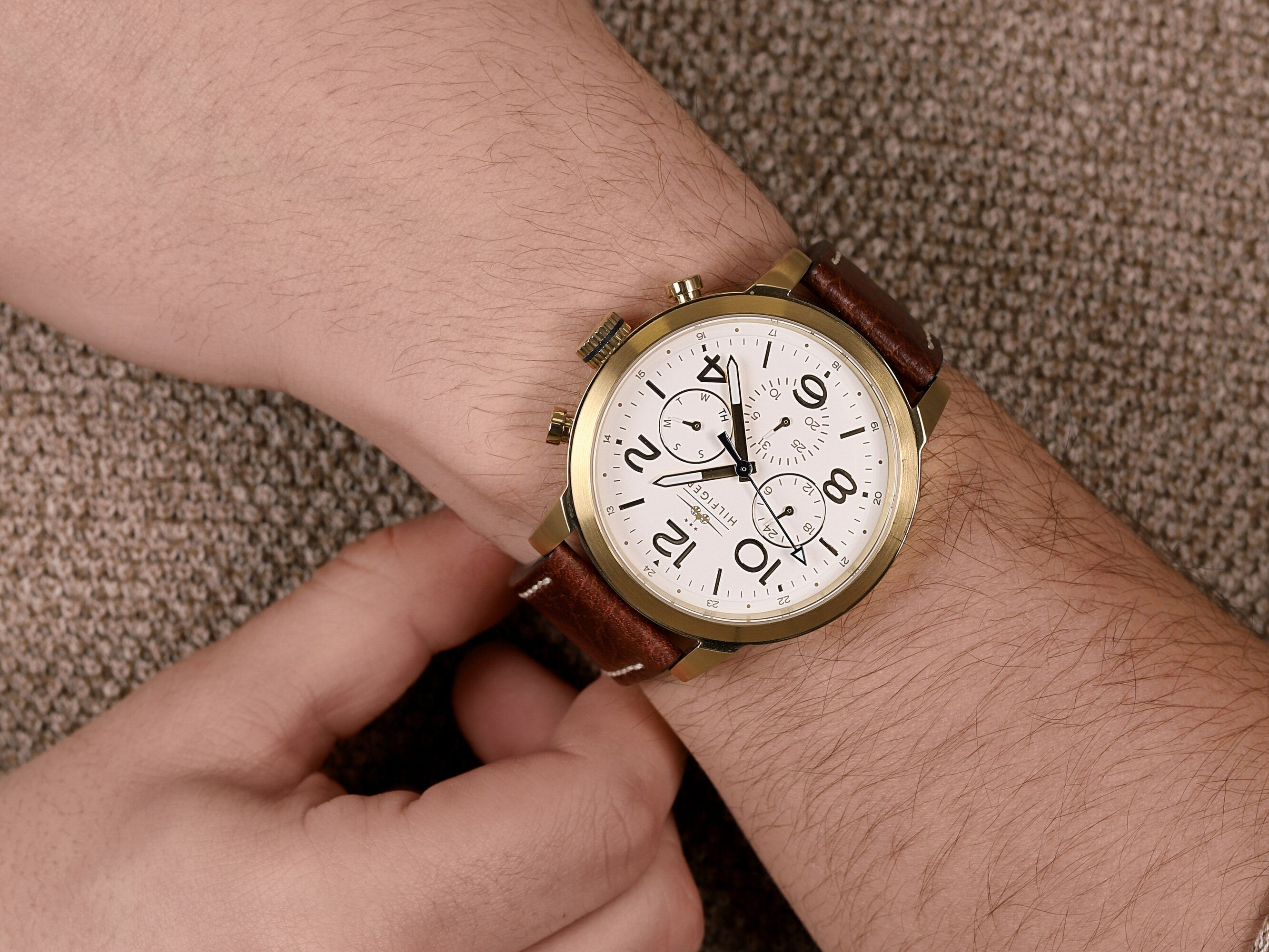  Shop Authentic Tommy Hilfiger Jake Quartz White Dial Brown Leather Strap Watch for Men - 1791231 - Luxxuri