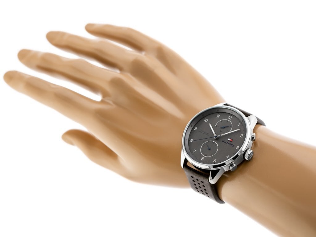  Shop Authentic Tommy Hilfiger Chase Quartz Brown Dial Brown Leather Strap Watch for Men - 1791579 - Luxxuri