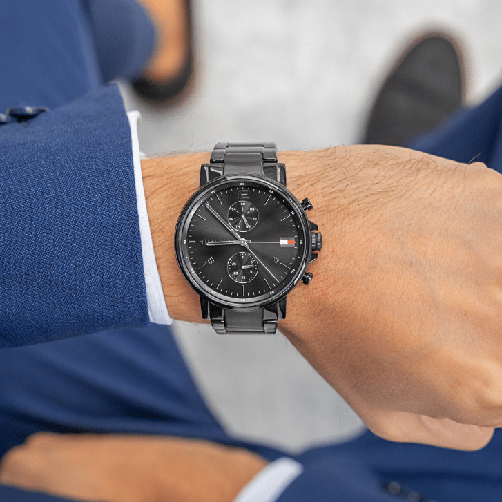  Shop Authentic Tommy Hilfiger Daniel Black Dial Black Steel Strap Watch for Men - 1710414 - Luxxuri