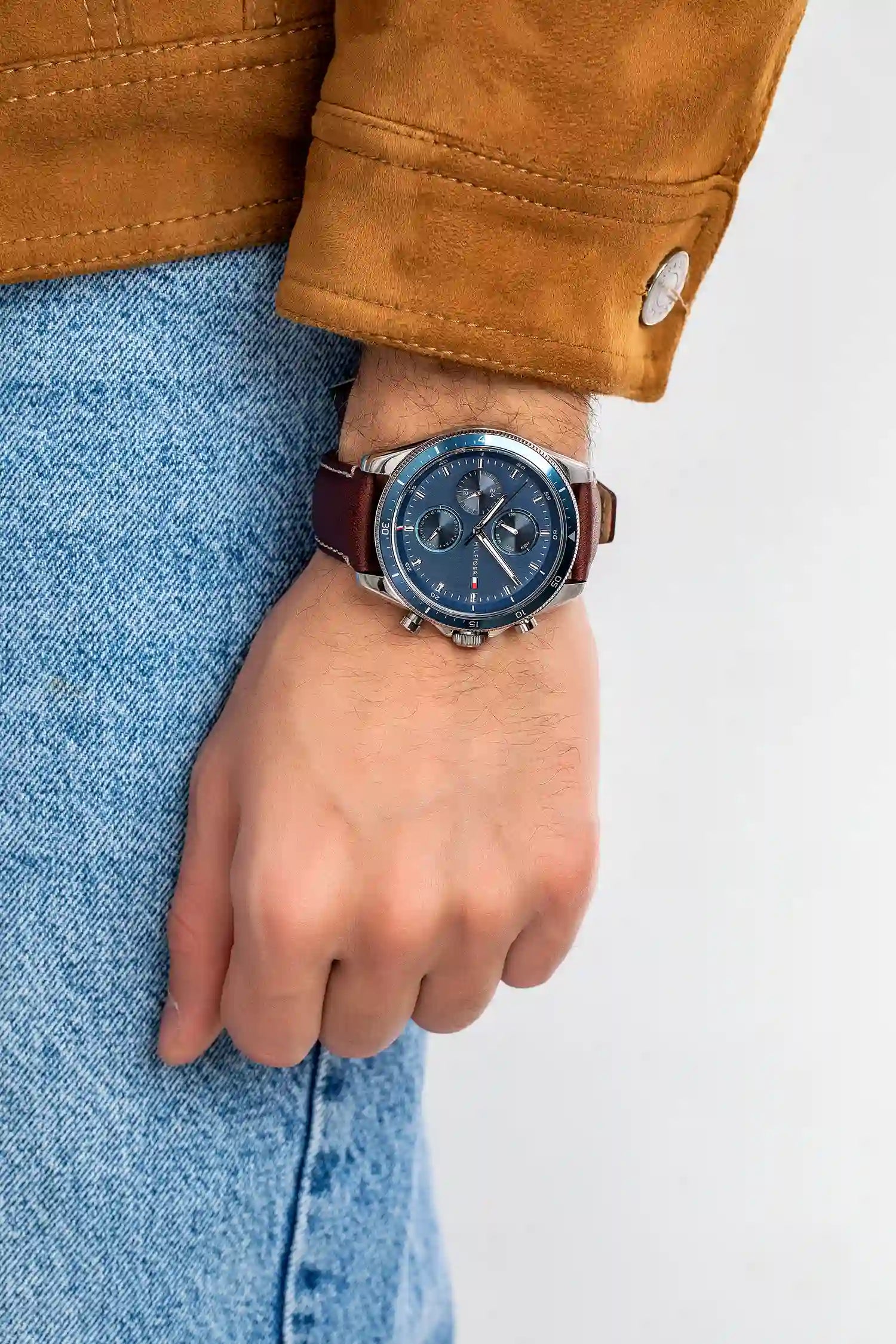  Shop Authentic Tommy Hilfiger Parker Chronograph Blue Dial Brown Leather Strap Watch For Men - 1791837 - Luxxuri