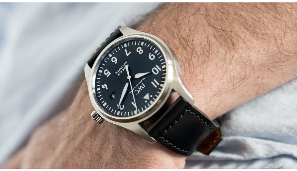  Shop Authentic IWC Pilot's Mark XVIII 40mm Black Dial Black Leather Strap Watch for Men - IW327001 - Luxxuri