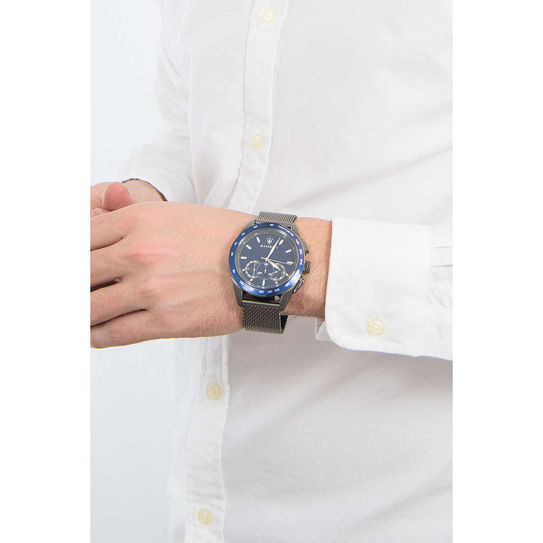  Shop Authentic Maserati Traguardo 45mm Chronograph Blue Dial Watch For Men - R8873612009 - Luxxuri