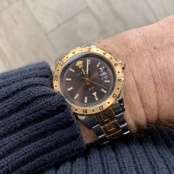  Shop Authentic Versace Hellenyium GMT Black Dial Two Tone Steel Strap Watch for Men - V11040015 - Luxxuri