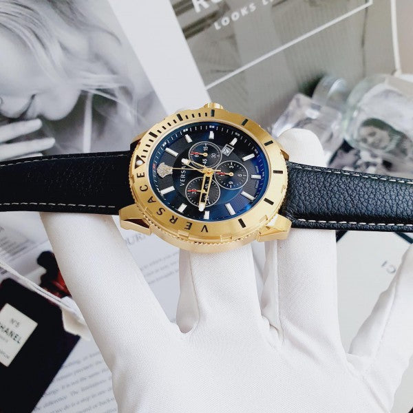  Shop Authentic Versace Casual Chronograph Black Dial Black Leather Strap Watch for Men - VERG003-18 - Luxxuri