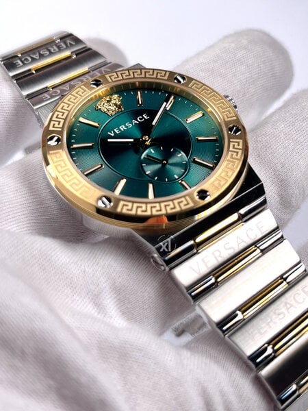  Shop Authentic Versace Hellenyium Quartz Green Dial Silver Steel Strap Watch For Men - VEVK00420 - Luxxuri