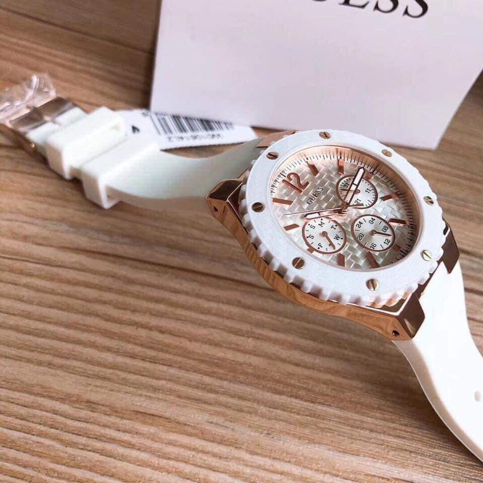  Shop Authentic Guess Overdrive Analog White Dial White Rubber Strap Watch for Women - W10614L2 - Luxxuri