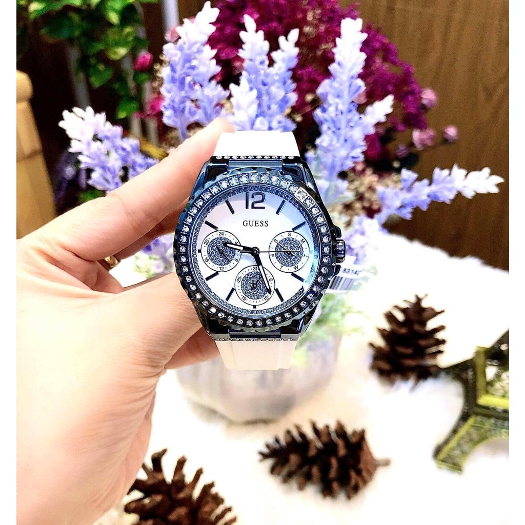 Shop Authentic Guess Starlight Diamonds Silver Dial White Rubber Strap Watch for Women - W0846L7 - Luxxuri