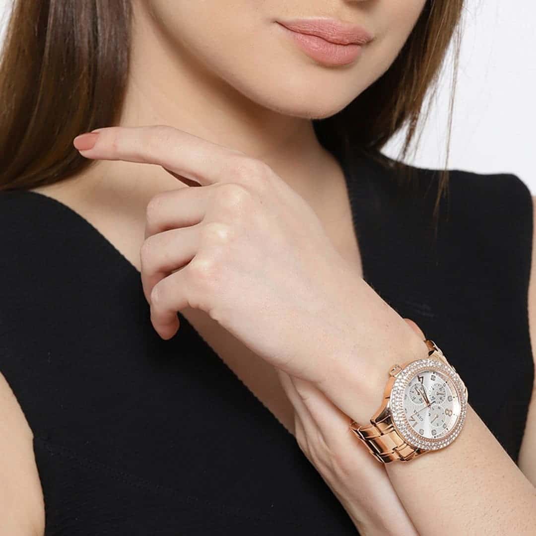  Shop Authentic Guess Bedazzle Diamonds Silver Dial Rose Gold Steel Strap Watch For Women - W1097L3 - Luxxuri