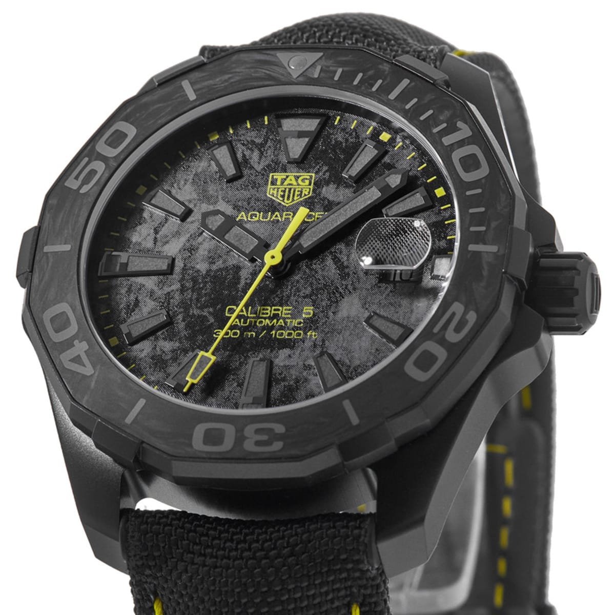  Shop Authentic Tag Heuer Aquaracer Calibre 5 Black NATO Strap Carbon Dial Watch for Men - WBD218B.FC6446 - Luxxuri