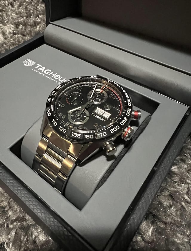  Shop Authentic Tag Heuer Carrera Chronograph Black Dial Silver Steel Strap Watch for Men - CBN2A1AA.BA0643 - Luxxuri