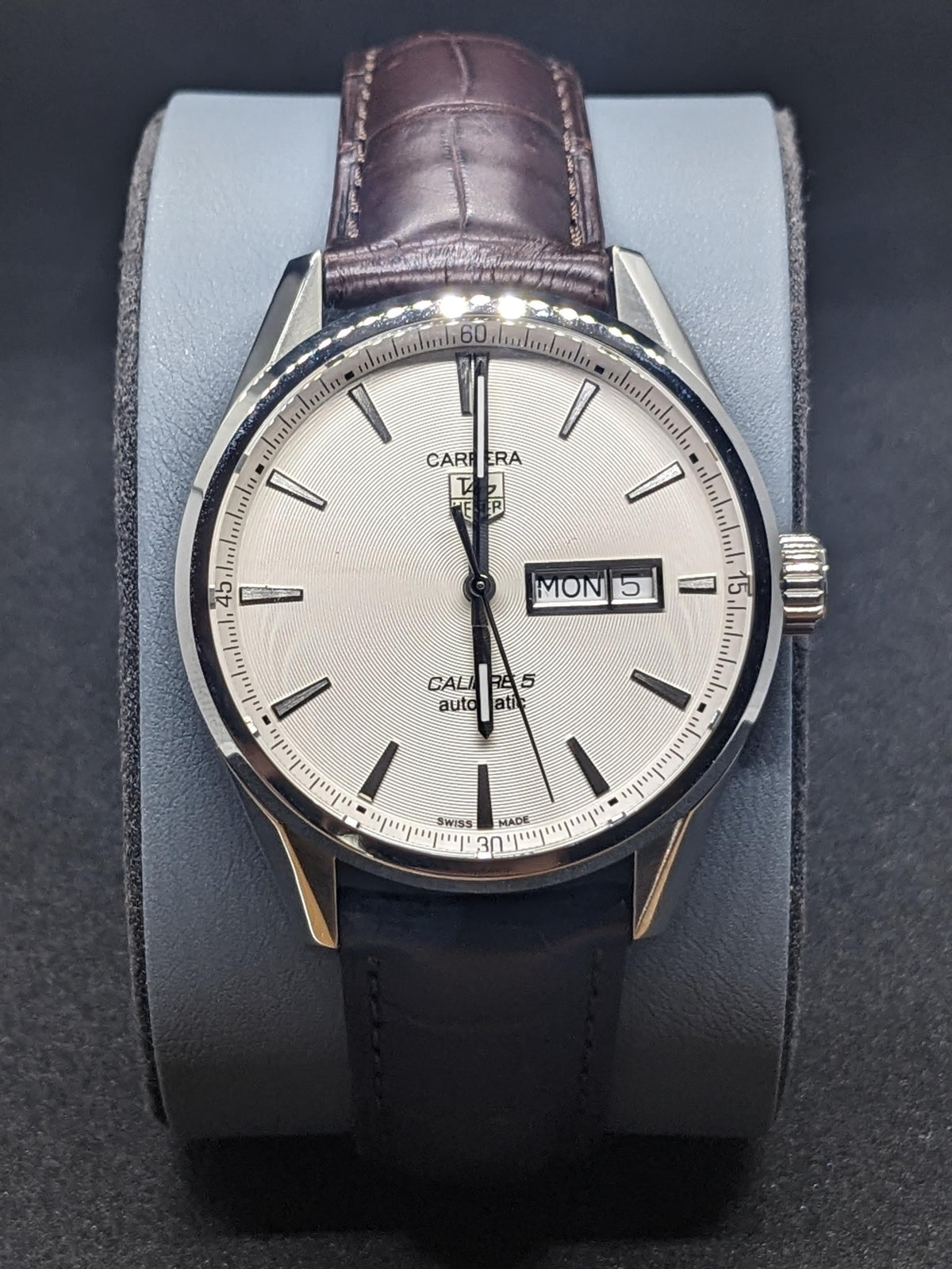  Shop Authentic Tag Heuer Carrera Silver Dial Watch for Men - WAR201B.FC6291 - Luxxuri