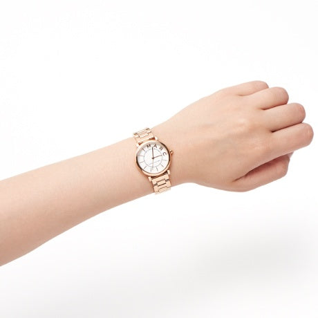  Shop Authentic Marc Jacobs Roxy White Dial Rose Gold Steel Strap Watch for Women - MJ3527 - Luxxuri