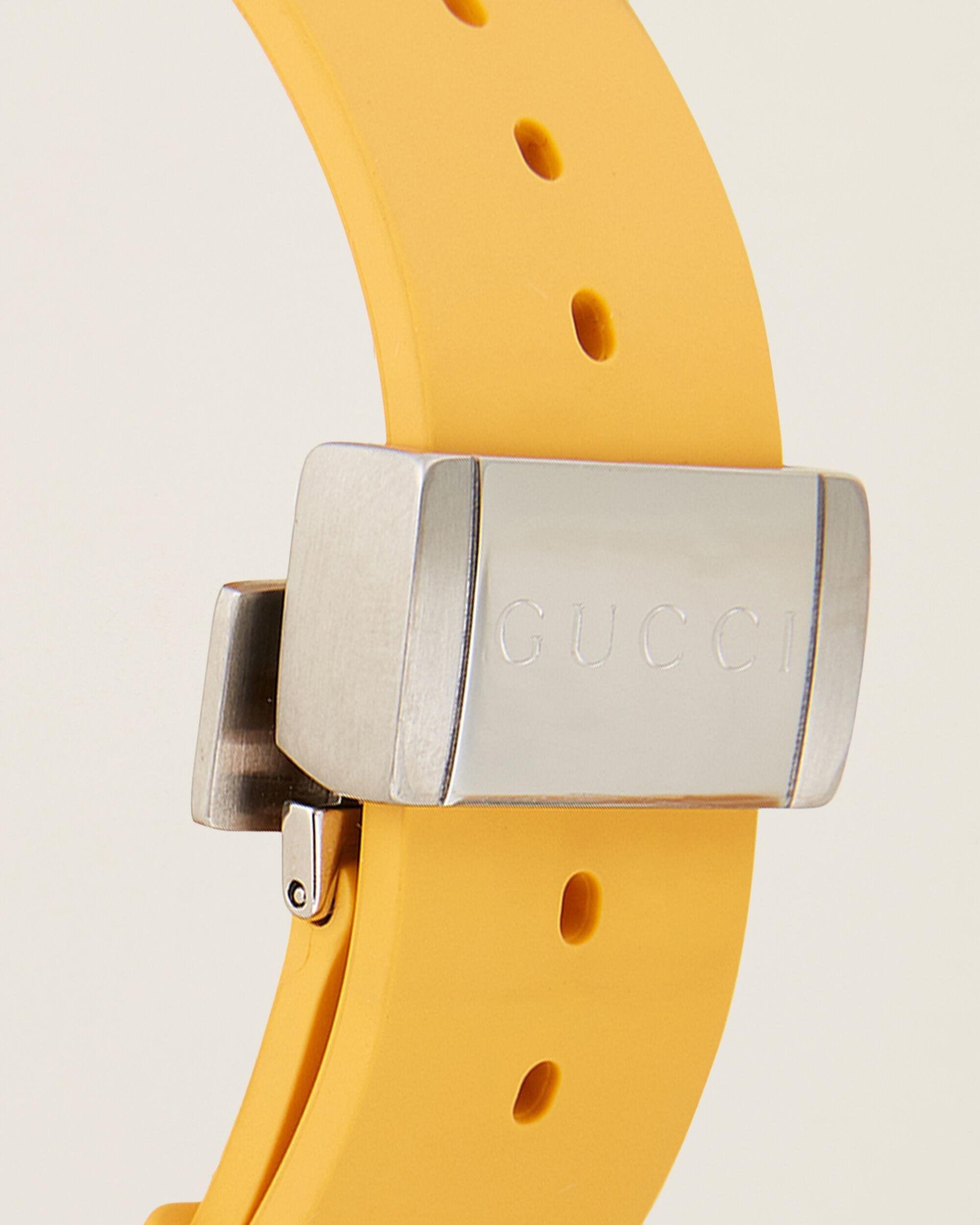  Shop Authentic Gucci Dive Tiger Yellow Dial Yellow Rubber Strap Watch For Men - YA136317 - Luxxuri