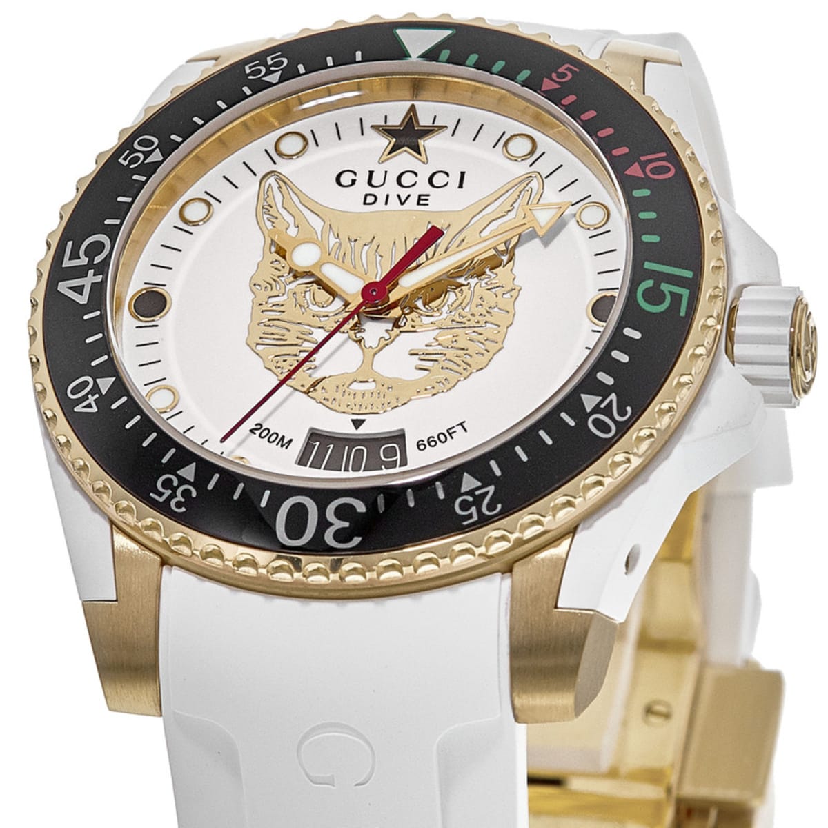  Shop Authentic Gucci Dive Quartz White Dial White Rubber Strap Unisex Watch - YA136322 - Luxxuri