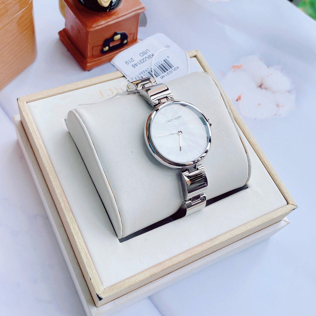  Shop Authentic Calvin Klein Wavy Silver Dial Silver Steel Strap Watch for Women - K9U23146 - Luxxuri